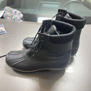 Boots for men brand new